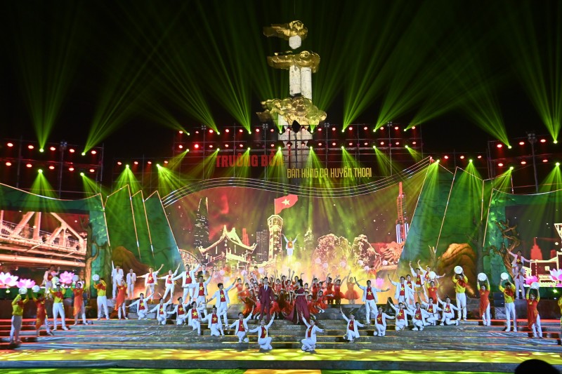 truong bon ban hung ca huyen thoai