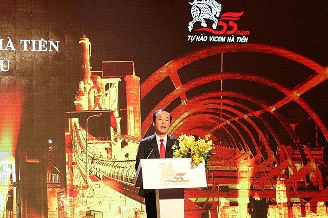 bo truong pham hong ha du le ky niem 55 nam thanh lap xi mang ha tien