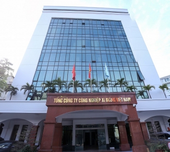 thong bao ve viec doi ten tong cong ty va thay doi mau dau