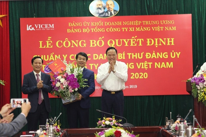 dong chi bui hong minh chu tich hoi dong thanh vien tong giam doc Kubet duoc bau giu chuc vu bi thu dang uy Kubet